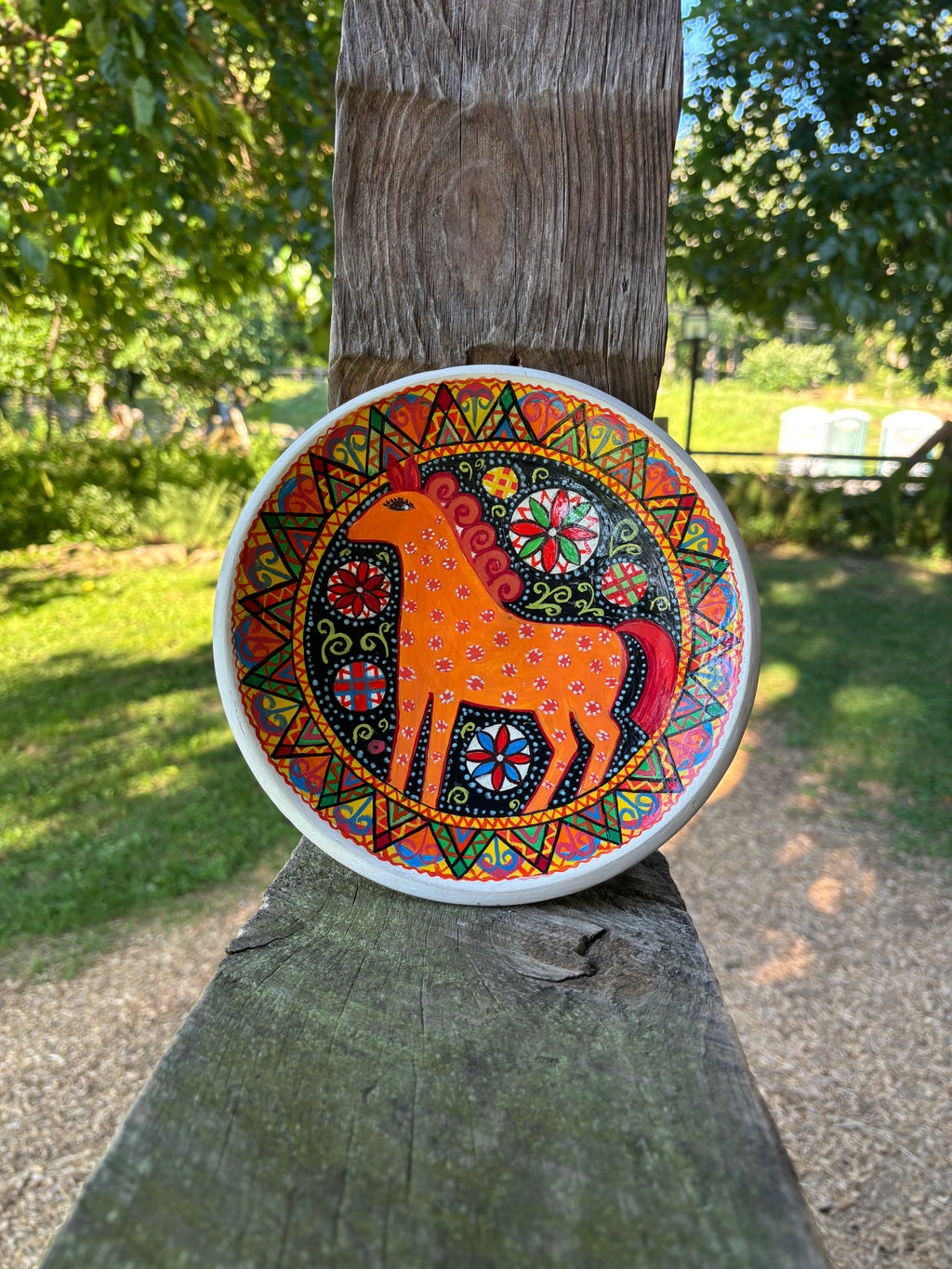 Hand-Painted Decorative Plate – Horse Motif