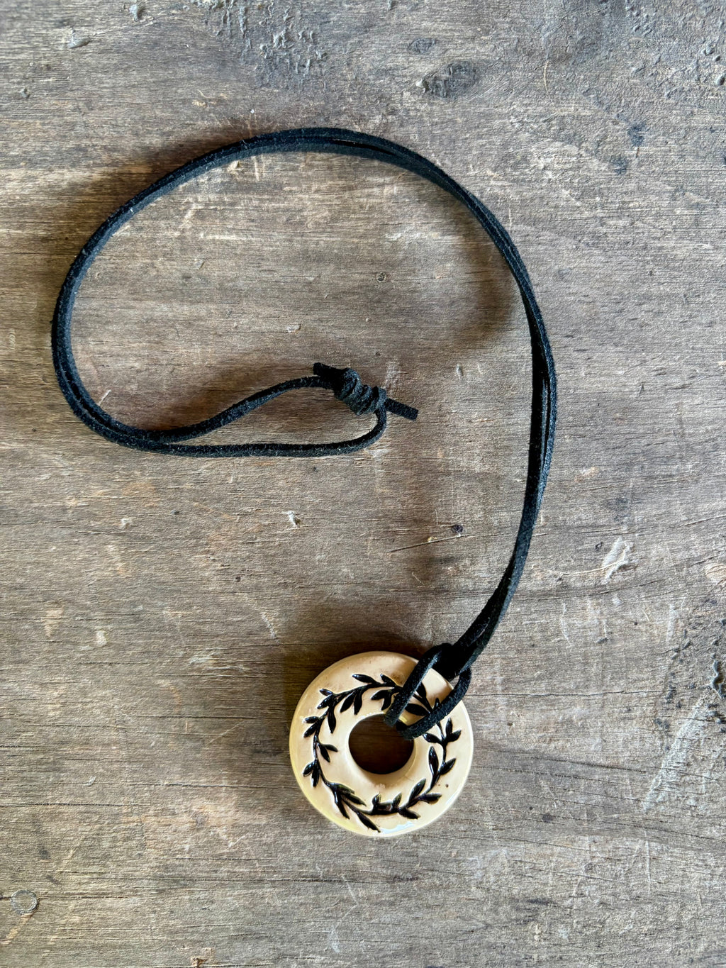 Botanical Ring Ceramic Pendant Necklace