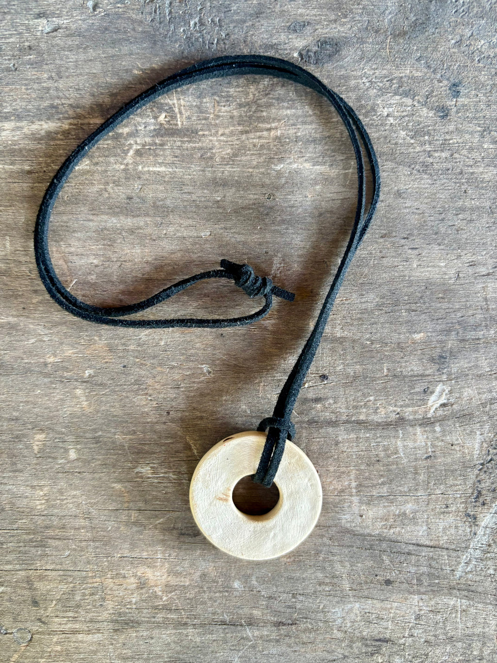Botanical Ring Ceramic Pendant Necklace