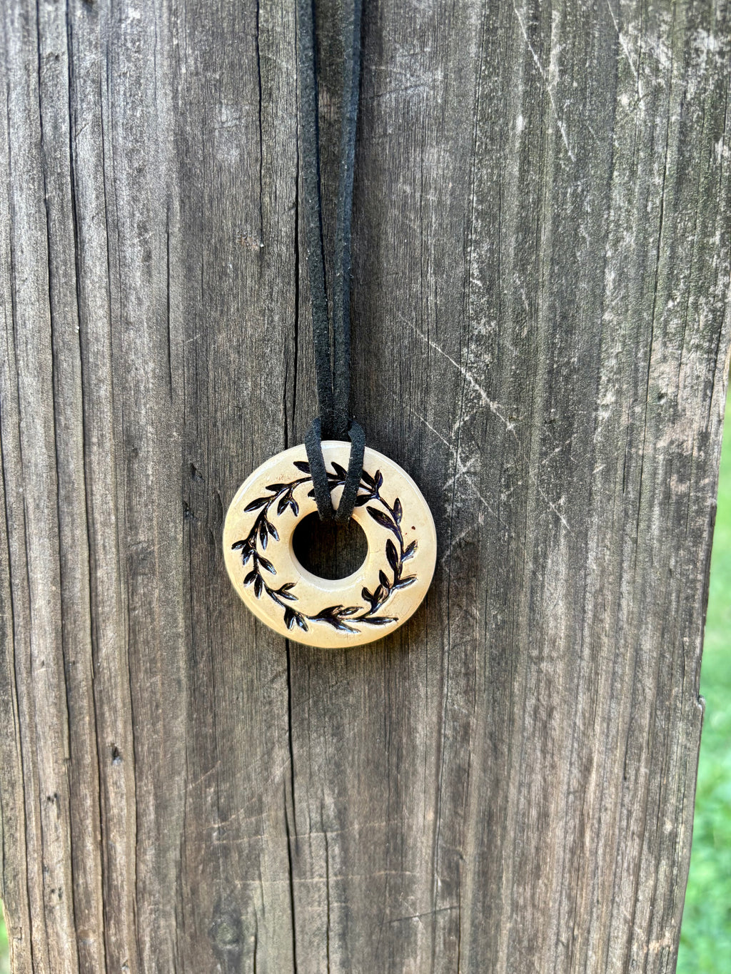 Botanical Ring Ceramic Pendant Necklace