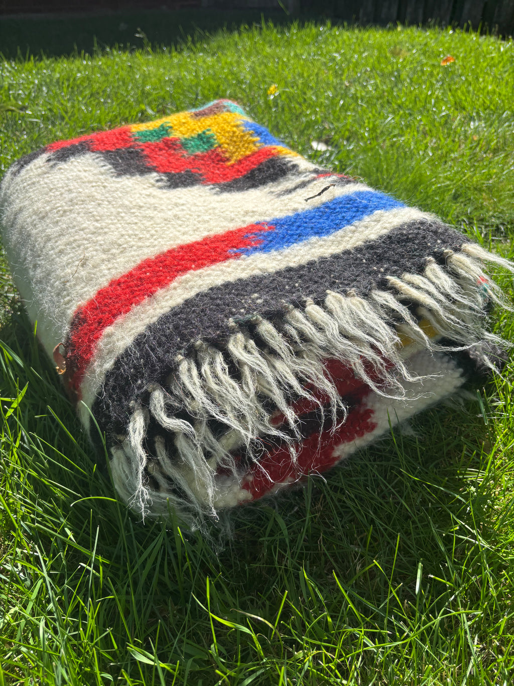 Red Rue Flower Large Wool Throw